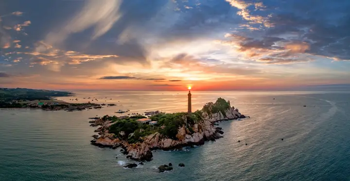 Khám Phá Thanh Long Bay: Dự Án Nghỉ Dưỡng & Thể Thao Biển