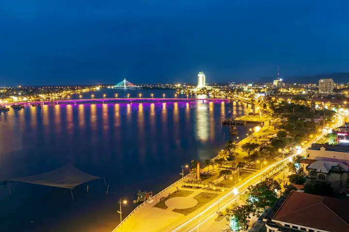 Khám Phá Đồng Hới: Lịch Sử, Du Lịch Và Đời Sống Địa Phương Khám Phá Đồng Hới: Lịch Sử, Du Lịch Và Đời Sống Địa Phương