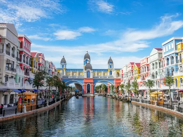 Khám Phá Grand World Phú Quốc – Thành Phố Không Ngủ Du Khách Khám Phá Grand World Phú Quốc – Thành Phố Không Ngủ Du Khách