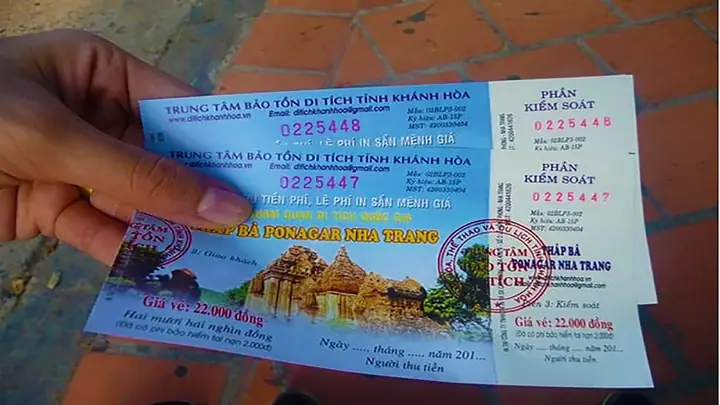 Giá Vé Tháp Bà Ponagar Nha Trang 2026 & Lịch Lễ Hội: Review Chi Tiết Từ A-z Giá Vé Tháp Bà Ponagar Nha Trang 2026 & Lịch Lễ Hội: Review Chi Tiết Từ A-z
