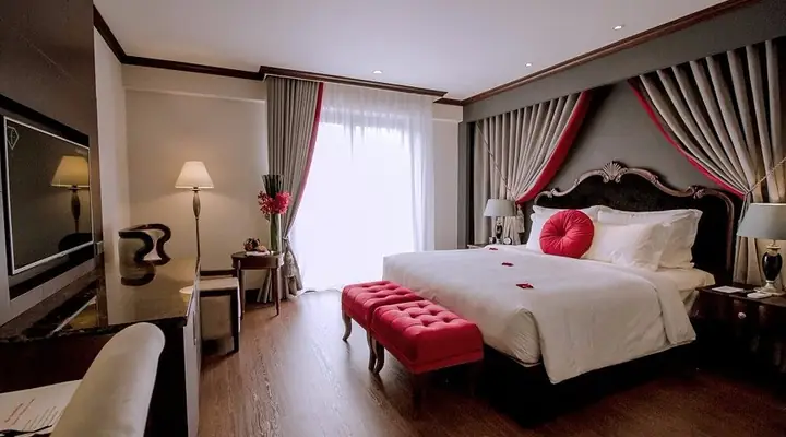 Đánh Giá Chi Tiết The Scarlett Boutique Hotel Cho Du Khách