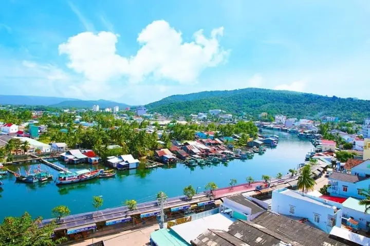 Thị Trấn Đông Dương Phú Quốc: Cẩm Nang Khám Phá Toàn Diện Thị Trấn Đông Dương Phú Quốc: Cẩm Nang Khám Phá Toàn Diện