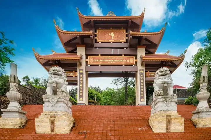 Khám Phá Thiền Viện Trúc Lâm Tây Thiên – Điểm Đến Tâm Linh