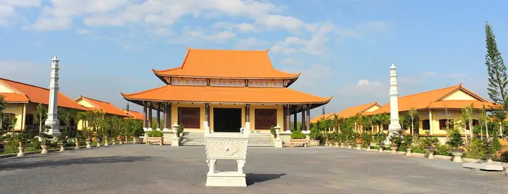 Thiền Viện Trúc Lâm Trí Đức: Đánh Giá Chi Tiết Trải Nghiệm Thiền Tĩnh