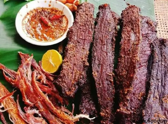 Thịt Trâu Gác Bếp Hà Giang: Đặc Sản Vùng Cao