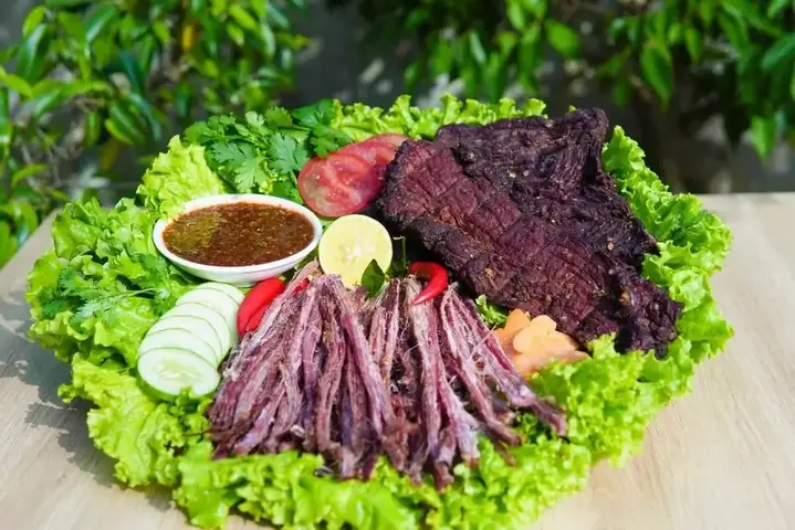 Thịt Trâu Gác Bếp Hà Giang: Đặc Sản Vùng Cao