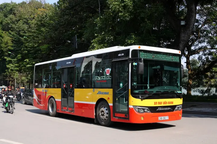 Hướng Dẫn Chi Tiết Tìm Buýt Nhanh Trên Các Ứng Dụng Di Động