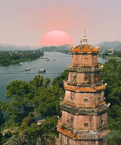 Khám Phá Chùa Thiên Mụ – Ngôi Chùa Linh Thiêng Của Huế
