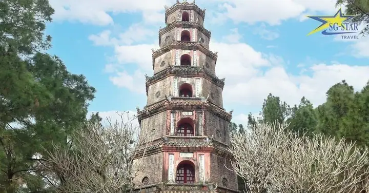 Khám Phá Chùa Thiên Mụ – Ngôi Chùa Linh Thiêng Của Huế