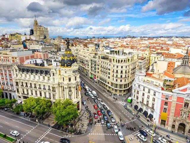 Cẩm Nang Du Lịch Madrid Toàn Tập: Khám Phá Thủ Đô Tây Ban Nha Cẩm Nang Du Lịch Madrid Toàn Tập: Khám Phá Thủ Đô Tây Ban Nha