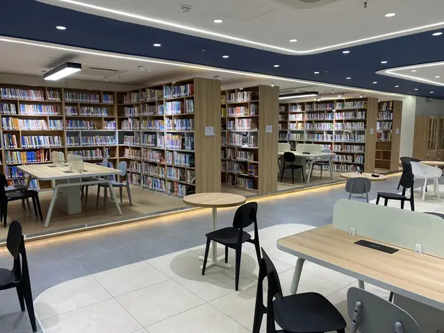 Khám Phá 10 Thư Viện Miễn Phí Hàng Đầu Hà Nội Cho Người Yêu Sách Khám Phá 10 Thư Viện Miễn Phí Hàng Đầu Hà Nội Cho Người Yêu Sách