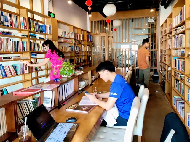Khám Phá 10 Thư Viện Miễn Phí Tại Tp.hcm Cho Người Yêu Sách