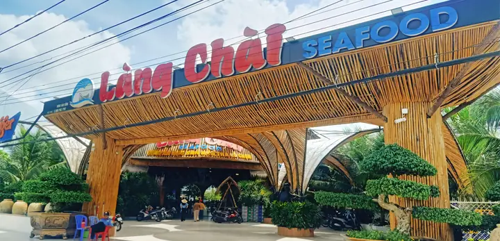 Thực Đơn Hải Sản Làng Chài Bến Tre: Gợi Ý Món Ngon Thực Đơn Hải Sản Làng Chài Bến Tre: Gợi Ý Món Ngon