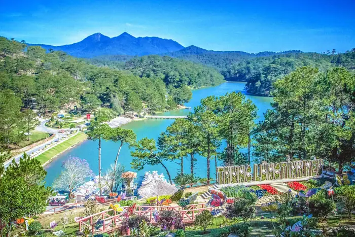 Thung Lũng Tình Yêu Đà Lạt: Giá Vé, Có Gì Chơi