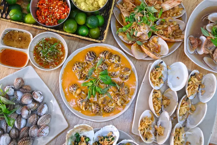 Khám Phá Toàn Bộ Chi Nhánh Ốc Thúy Hằng Tại Hà Nội Và Món Ngon Không Thể Bỏ Lỡ