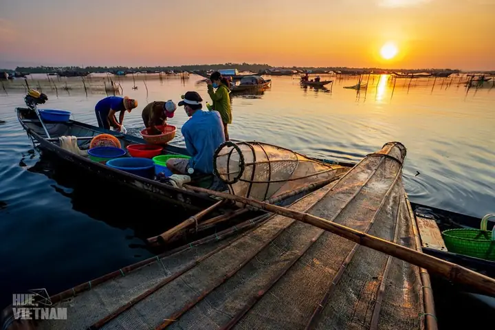 Khám Phá Phá Tam Giang: Vị Trí, Lịch Sử Và Điểm Du Lịch
