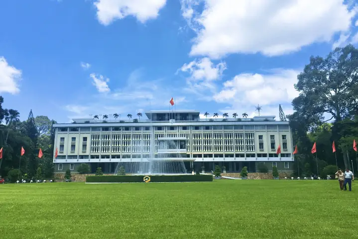 Khám Phá Thuyết Minh Dinh Độc Lập Cho Học Sinh Và Du Khách