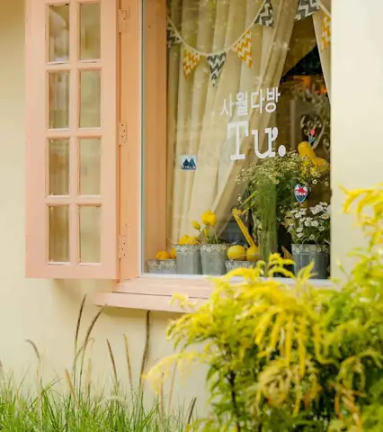 Cập Nhật Chi Tiết Tiệm Trà Tháng Tư – Địa Chỉ, Giờ Mở Và Lý Do Đóng Cửa Toàn Chi Nhánh Cập Nhật Chi Tiết Tiệm Trà Tháng Tư – Địa Chỉ, Giờ Mở Và Lý Do Đóng Cửa Toàn Chi Nhánh