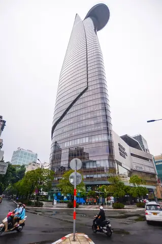 Khám Phá Số Tầng Của Tòa Nhà Bitexco Financial Cho Du Khách Khám Phá Số Tầng Của Tòa Nhà Bitexco Financial Cho Du Khách