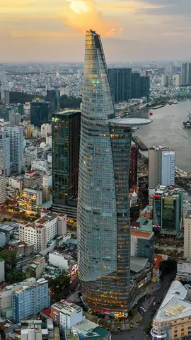 Khám Phá Số Tầng Của Tòa Nhà Bitexco Financial Cho Du Khách Khám Phá Số Tầng Của Tòa Nhà Bitexco Financial Cho Du Khách