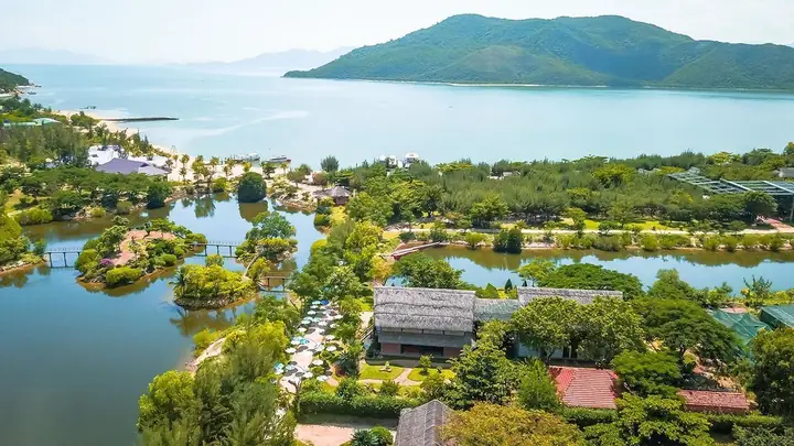 Tour Suối Hoa Lan Nha Trang: Hướng Dẫn Chi Tiết Lịch Trình, Giá Và Bí Quyết Trải Nghiệm