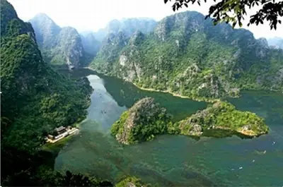 Khám Phá Tràng An: Điểm Đến Du Lịch Sinh Thái Hàng Đầu