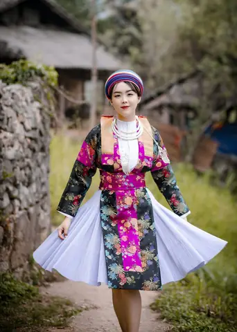Trang Phục Dân Tộc Mông Hà Giang: Nét Đẹp Độc Đáo