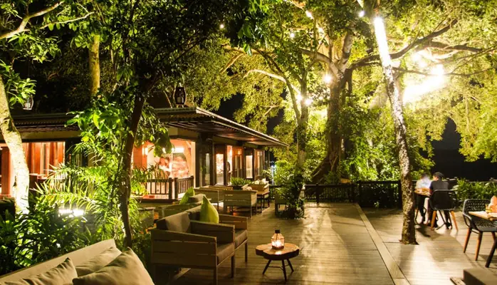 Khám Phá Tree House Phú Quốc – Nhà Hàng Sang Trọng Bên Bờ Biển