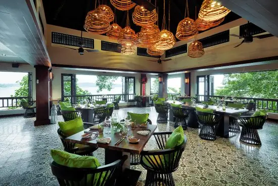 Khám Phá Tree House Phú Quốc – Nhà Hàng Sang Trọng Bên Bờ Biển