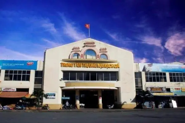 Trung Tâm Thương Mại Rạch Giá: Thông Tin & Tiện Ích