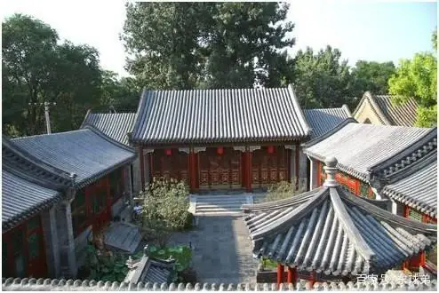 Tứ Hợp Viện Ở Bắc Kinh: Biểu Tượng Kiến Trúc Của Kinh Thành Ngàn Năm