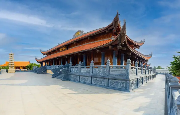 Tu Viện Vĩnh Nghiêm Quận 12: Địa Chỉ, Kiến Trúc & Không Gian Tu Viện Vĩnh Nghiêm Quận 12: Địa Chỉ, Kiến Trúc & Không Gian