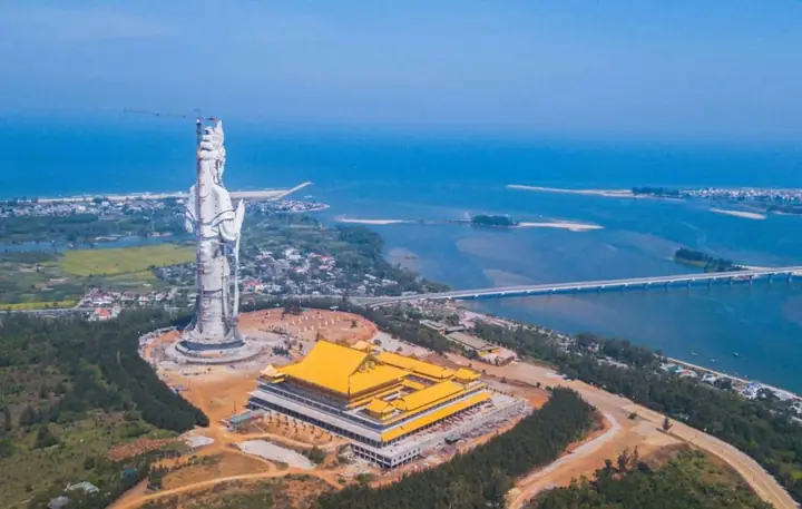 Khám Phá Tượng Phật Quan Âm 125m – Cao Nhất Đông Nam Á Khám Phá Tượng Phật Quan Âm 125m – Cao Nhất Đông Nam Á