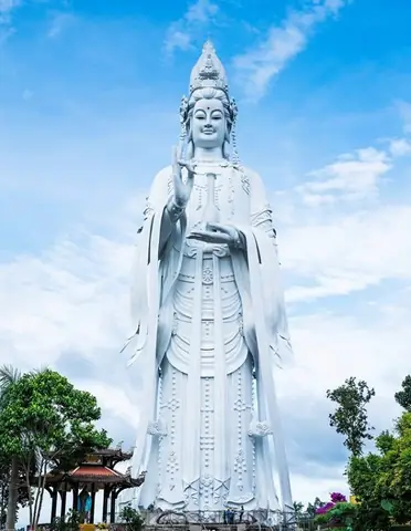 Khám Phá 10 Tượng Phật Lớn Nhất Việt Nam Và Điểm Đến Nổi Bật Khám Phá 10 Tượng Phật Lớn Nhất Việt Nam Và Điểm Đến Nổi Bật