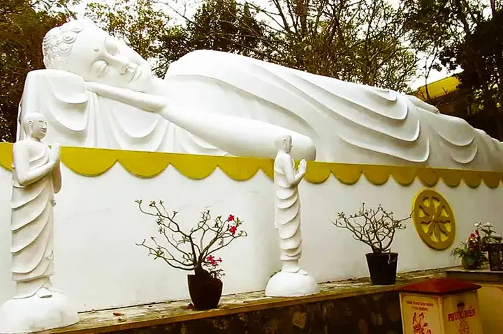 Tượng Phật Nằm Ở Vũng Tàu: Vị Trí, Ý Nghĩa Và Hướng Dẫn Tham Quan