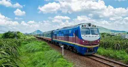 Vé Tàu Đà Nẵng Quy Nhơn: Giá, Lịch Trình & Cách Đặt