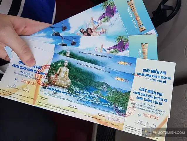 Cập Nhật Giá Vé Tham Quan Vịnh Hạ Long Cho Du Khách 2026 Cập Nhật Giá Vé Tham Quan Vịnh Hạ Long Cho Du Khách 2026