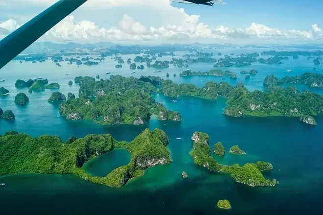 Khám Phá Vị Trí Địa Lý Vịnh Hạ Long Và Cách Di Chuyển Khám Phá Vị Trí Địa Lý Vịnh Hạ Long Và Cách Di Chuyển