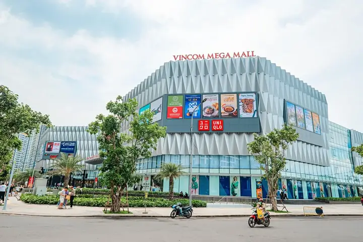 Khám Phá Vincom Mega Mall Grand Park – Điểm Mua Sắm & Giải Trí