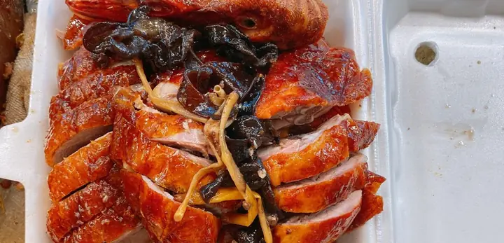 Top 5 Quán Vịt Quay Vĩnh Phong Ngon Nhất Quận 5