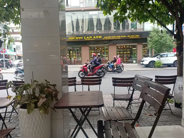 Viva Star Coffee Điện Biên Phủ: Địa Chỉ, Giờ Mở Cửa & Ưu Đãi Viva Star Coffee Điện Biên Phủ: Địa Chỉ, Giờ Mở Cửa & Ưu Đãi