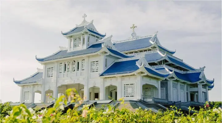 Vương Cung Thánh Đường Đức Mẹ La Vang – Lịch Sử, Kiến Trúc, Hành Hương Vương Cung Thánh Đường Đức Mẹ La Vang – Lịch Sử, Kiến Trúc, Hành Hương