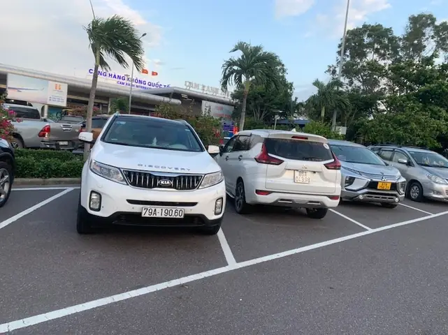 Hướng Dẫn Chọn Xe Đưa Đón Sân Bay Cam Ranh Cho Du Khách