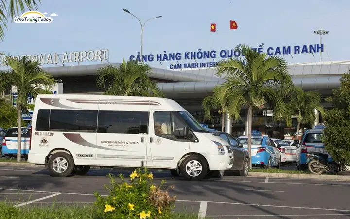 Hướng Dẫn Chọn Xe Đưa Đón Sân Bay Cam Ranh Cho Du Khách