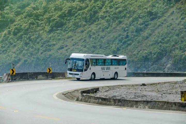Top 7 Xe Khách Hà Nội Mộc Châu Uy Tín Nhất 2026: Đánh Giá Chi Tiết Từ A Đến Z