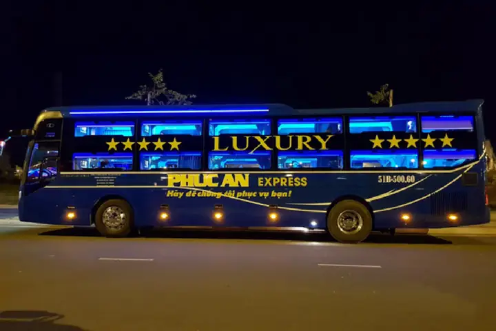 Đánh Giá Chi Tiết Xe Phương Trang Đi Nha Trang: So Sánh Và Trải Nghiệm Thực Tế 2026
