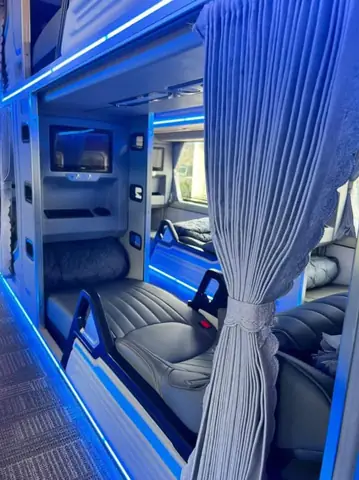 Xe Quốc Bảo Đà Lạt – Huế: Hành Trình Xuyên Miền Trung Và Tây Nguyên