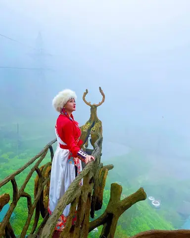 Xứ Sở Sương Mù Là Gì? Hướng Dẫn Khám Phá Anh Quốc Toàn Diện Xứ Sở Sương Mù Là Gì? Hướng Dẫn Khám Phá Anh Quốc Toàn Diện