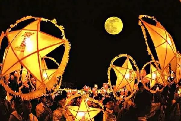 Ý Nghĩa Của Tết Trung Thu: Từ Lễ Hội Trăng Tròn Đến Biểu Tượng Văn Hóa Sâu Sắc Ý Nghĩa Của Tết Trung Thu: Từ Lễ Hội Trăng Tròn Đến Biểu Tượng Văn Hóa Sâu Sắc