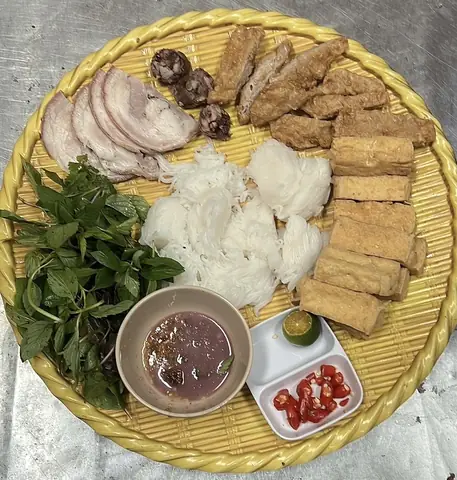Bún Chả Hà Nội Hoa Anh – Địa Chỉ Thưởng Thức Món Ăn Truyền Thống Của Thủ Đô